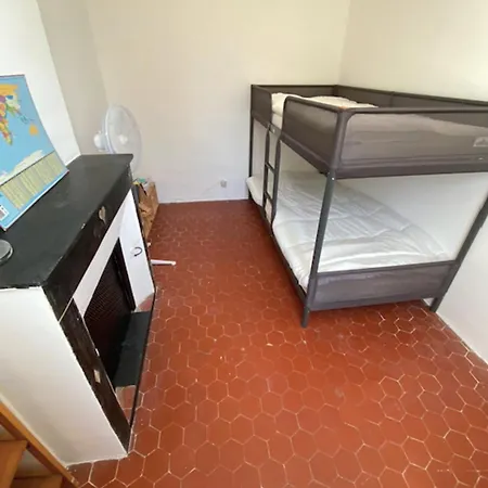 Cozy House With Pool And Sea View 4* 土伦
